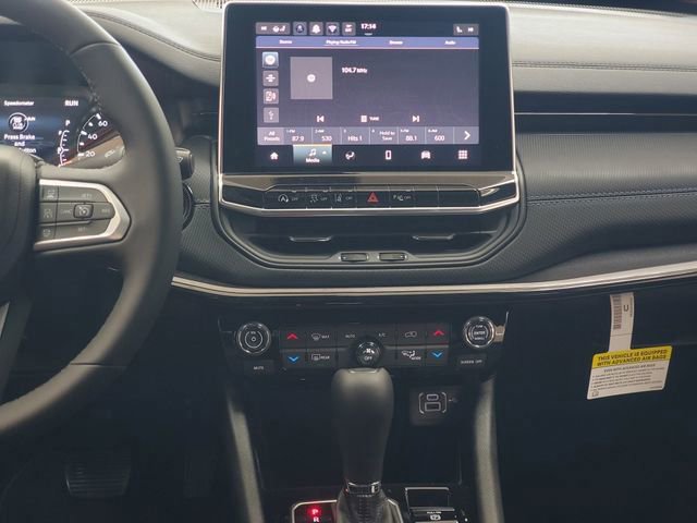 New 2026 Jeep Compass Limited image 17