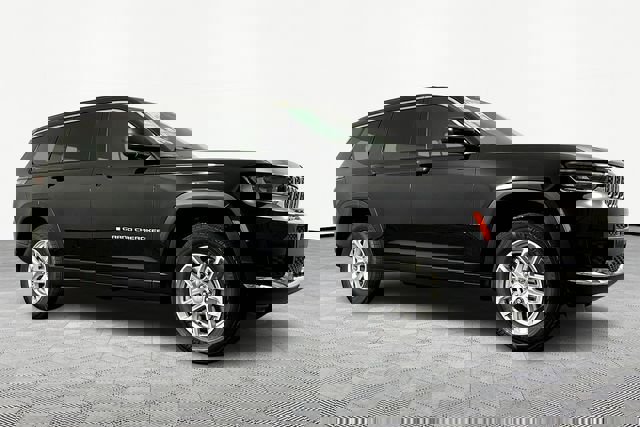 New 2025 Jeep Grand Cherokee L Laredo w/ Luxury Tech Group I image 3