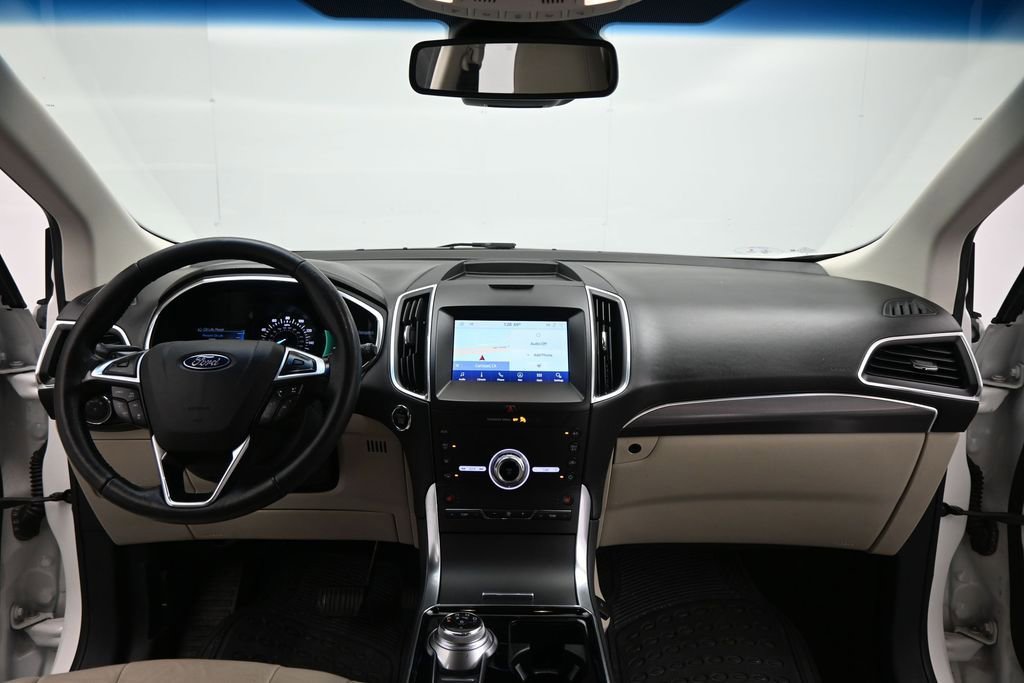 Used 2020 Ford Edge Titanium FWD image 20