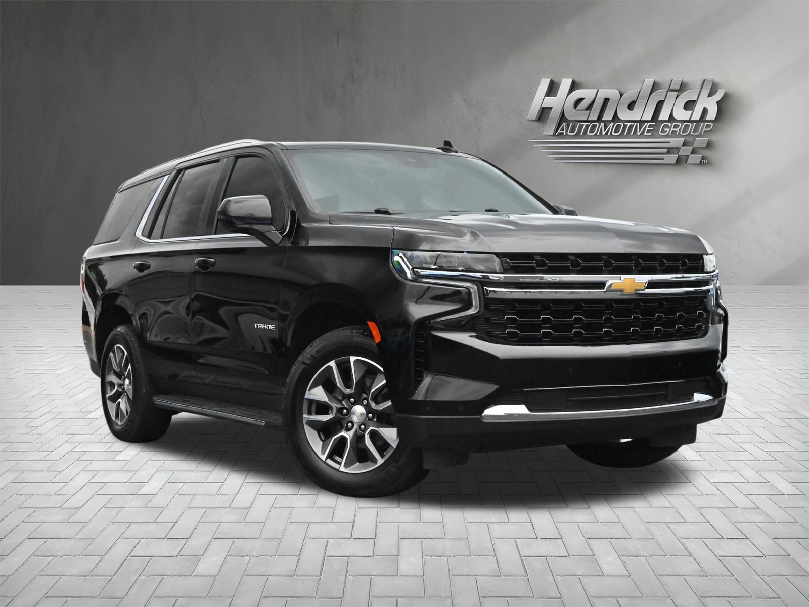 Used 2023 Chevrolet Tahoe LS RWD image 2