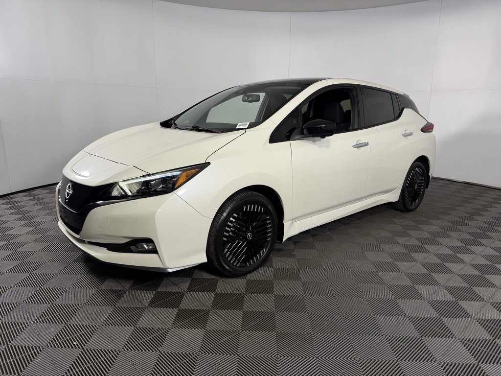 Used 2024 Nissan Leaf SV Plus image 9