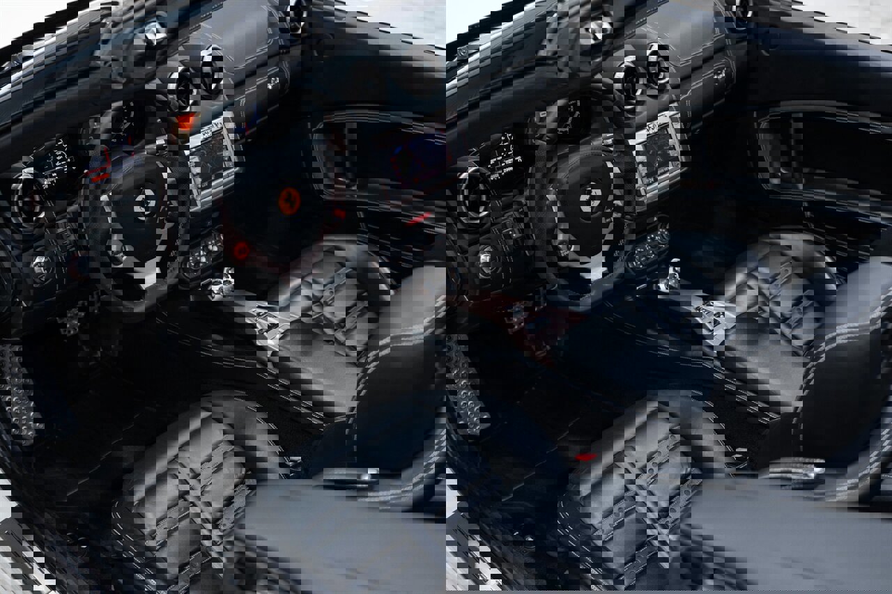 Used 2014 Ferrari California image 49