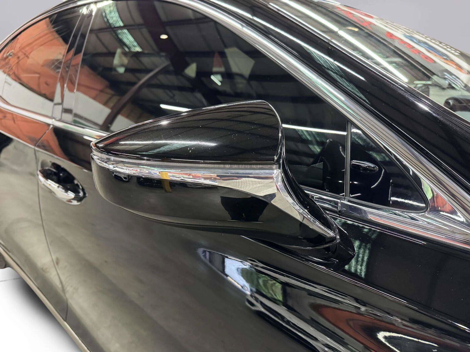 Used 2018 Lexus LS 500 F Sport w/ Accessory Package (Z2) RWD image 15
