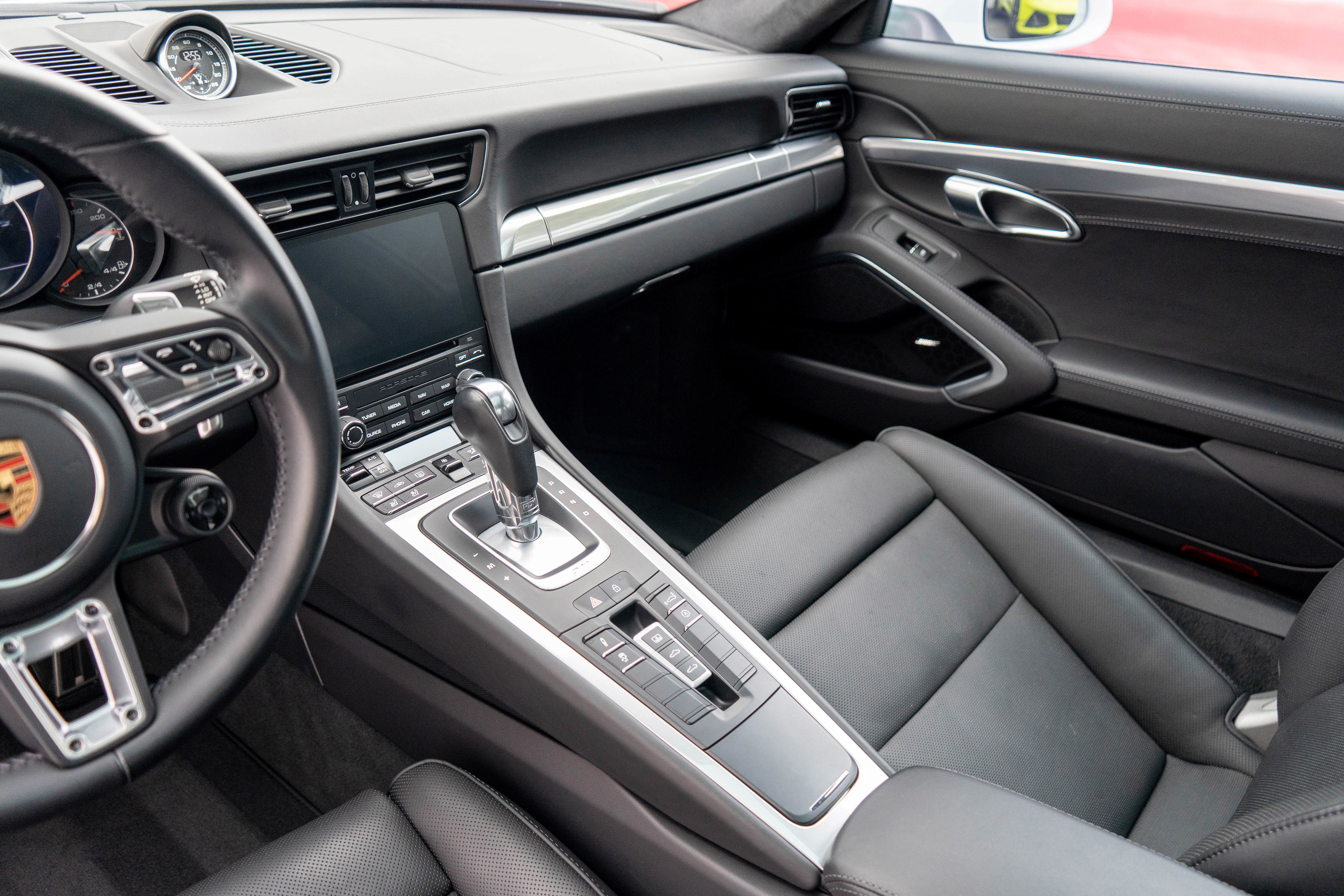 Used 2019 Porsche 911 Turbo AWD/4WD image 15