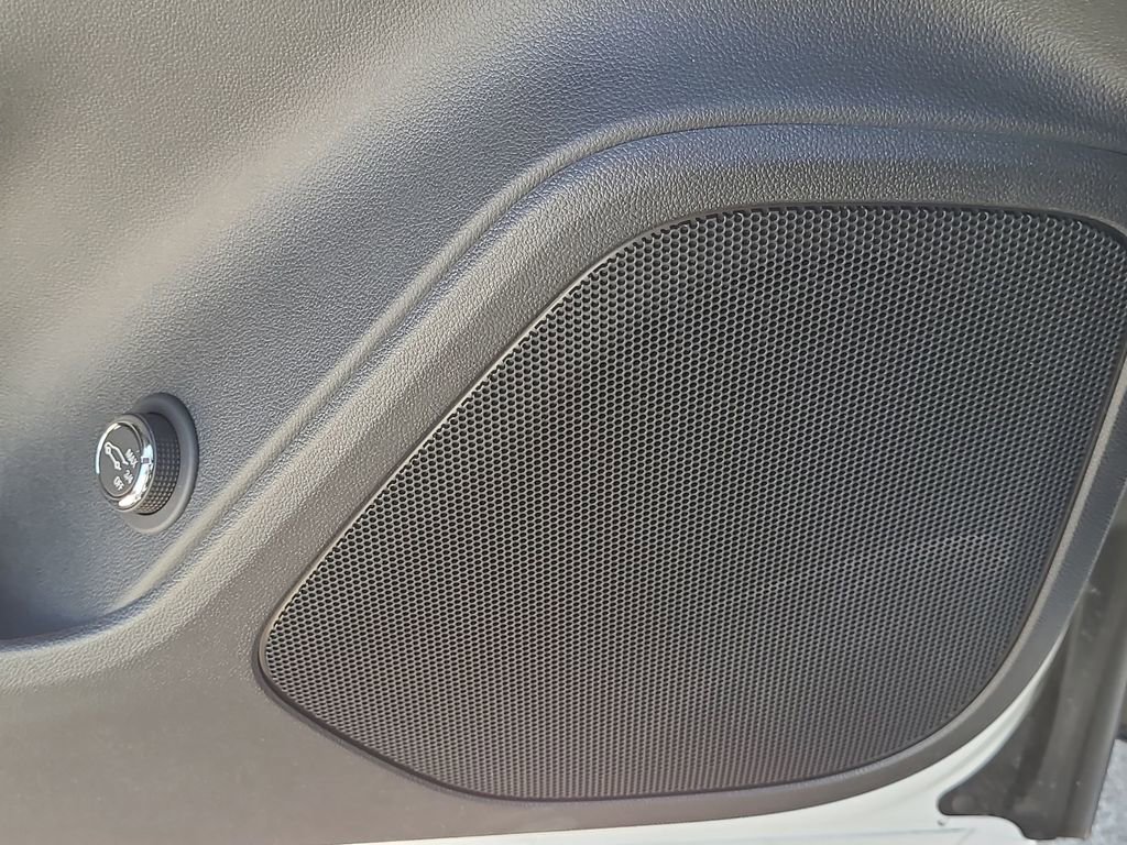 New 2026 Chevrolet Blazer LT w/ LPO, Floor Liner Package FWD image 25