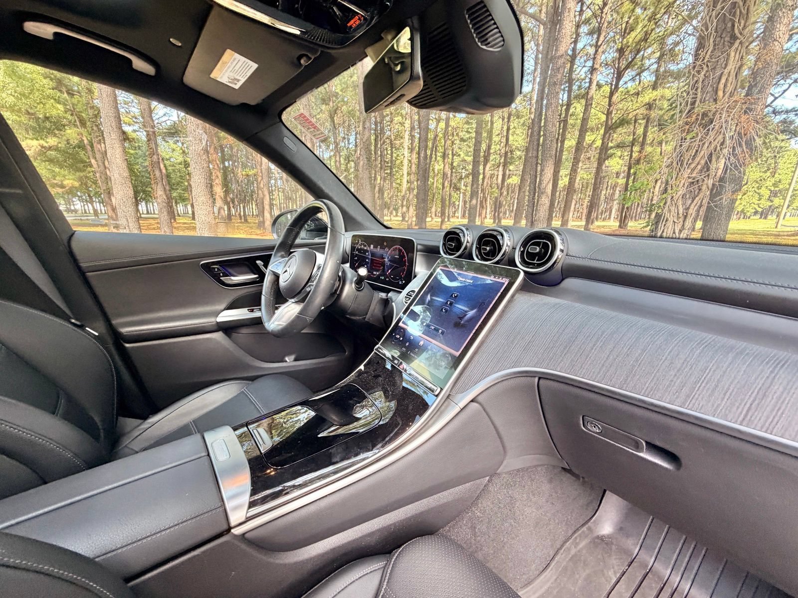 Certified 2024 Mercedes-Benz GLC 300 4MATIC image 18