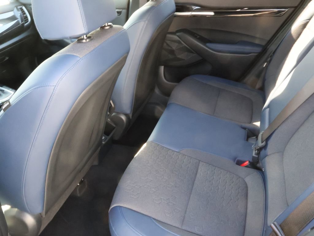 Used 2025 Kia Seltos S image 10