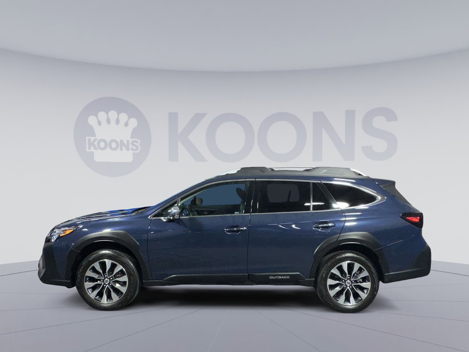 Used 2024 Subaru Outback Touring image 2