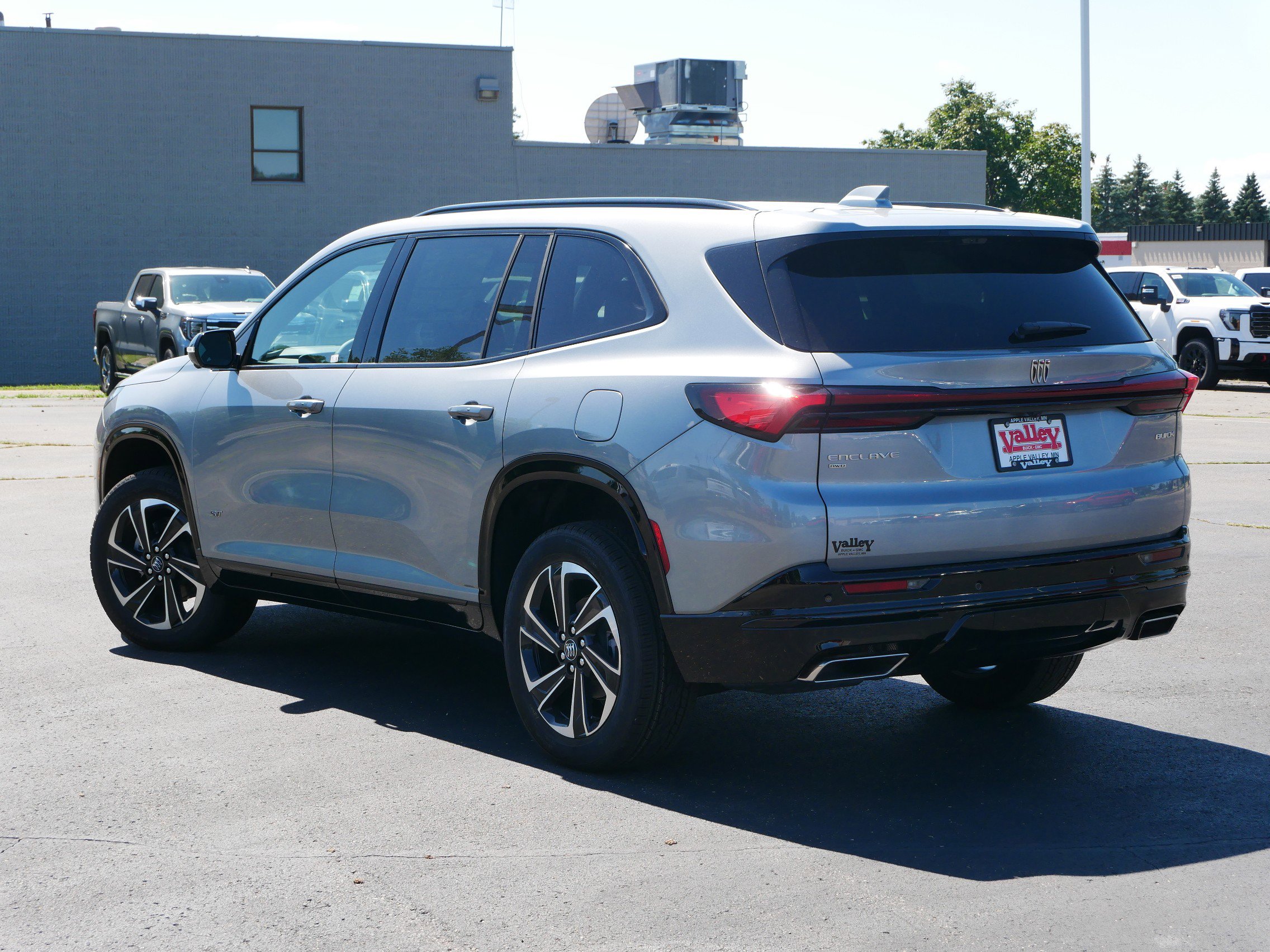 New 2026 Buick Enclave Sport Touring w/ Power Package image 2