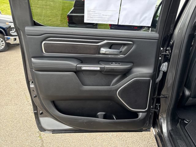 Used 2023 RAM 1500 Laramie AWD/4WD image 18
