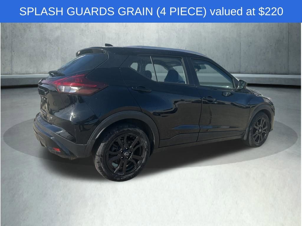 Used 2023 Nissan Kicks SV image 7