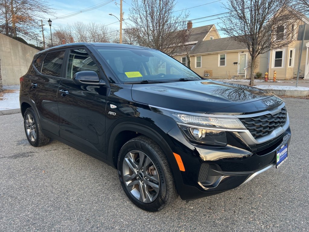 Certified 2023 Kia Seltos LX image 7