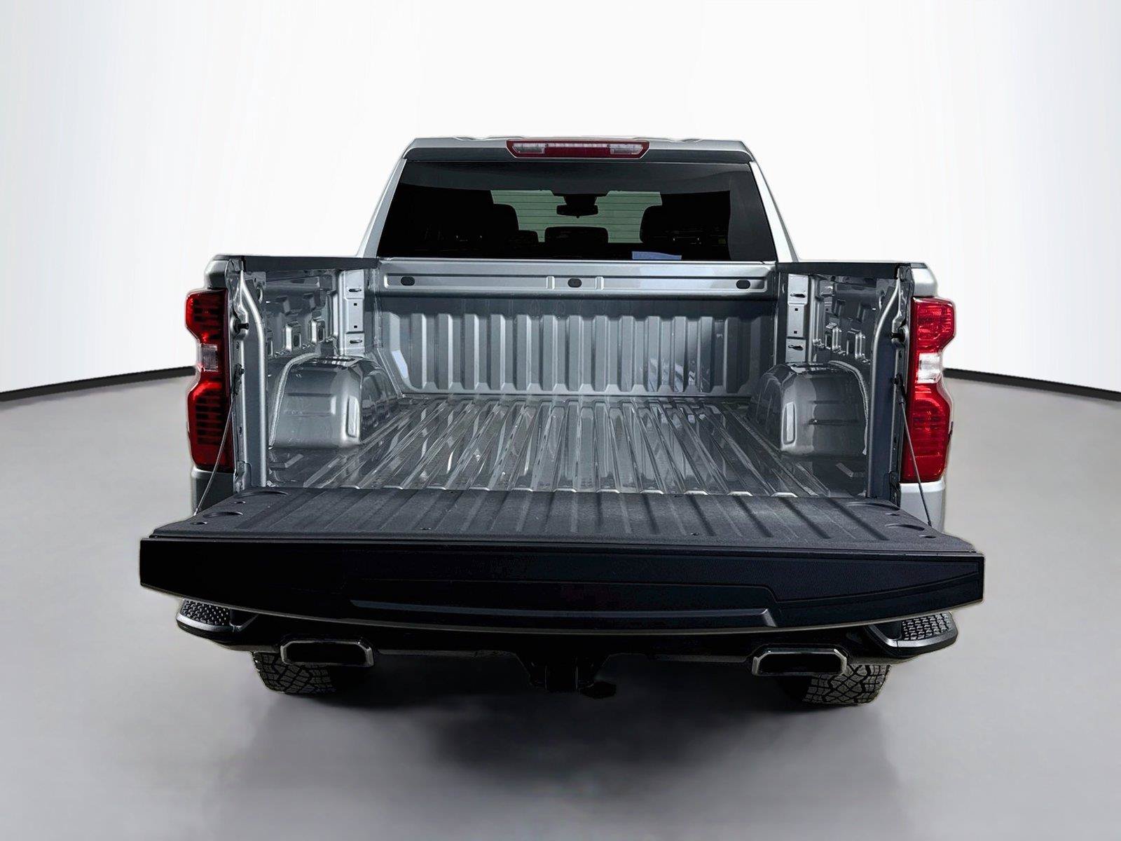Used 2024 Chevrolet Silverado 1500 Custom Trail Boss AWD/4WD image 25
