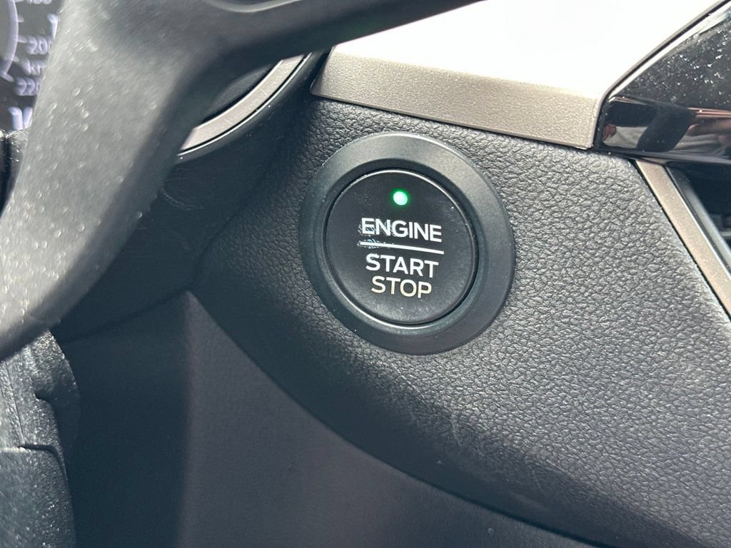 Used 2020 Ford Escape SEL AWD/4WD image 24