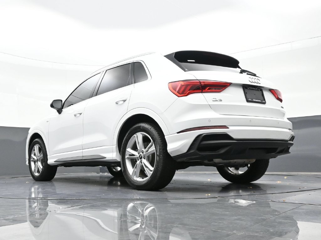 Used 2023 Audi Q3 2.0T Premium AWD/4WD image 25