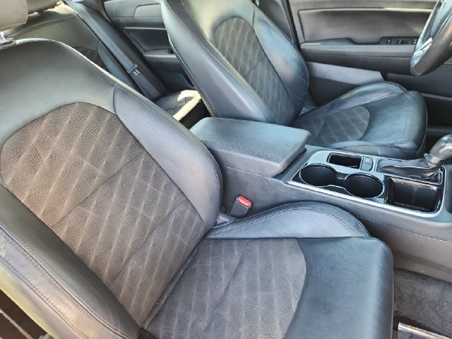 Used 2018 Hyundai Sonata Sport FWD image 11