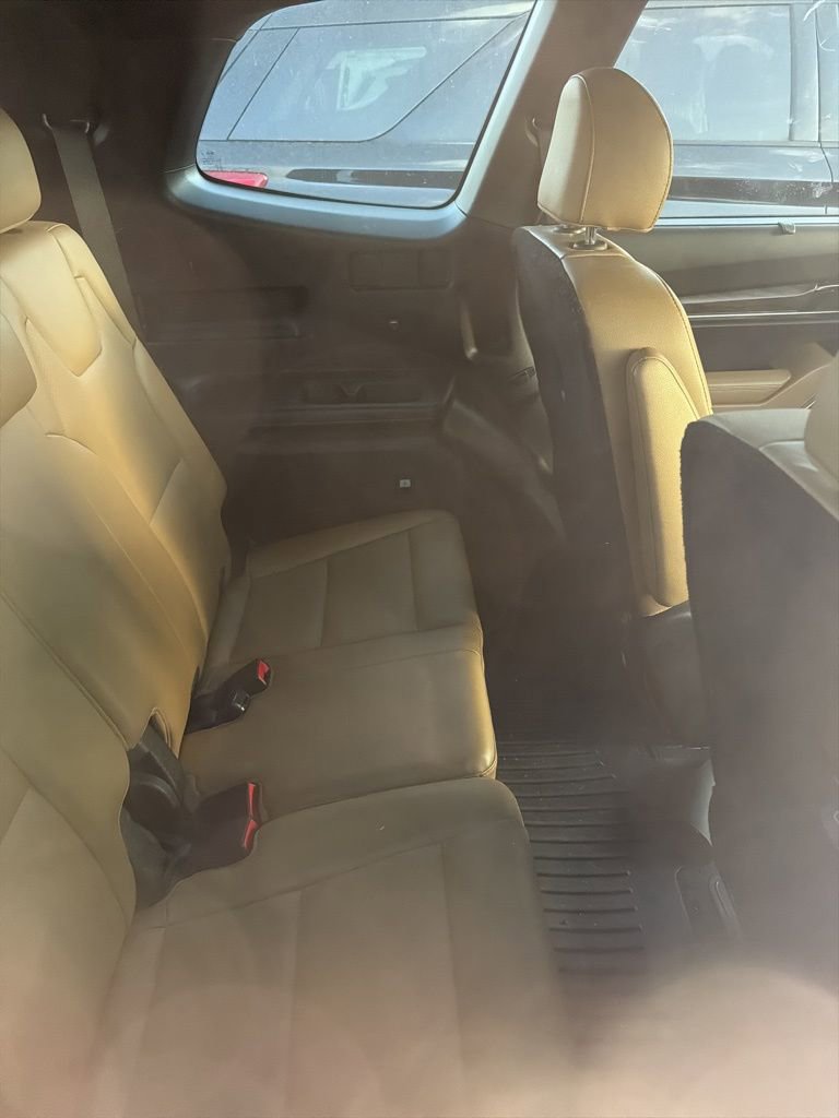 Used 2020 Kia Telluride SX w/ Towing Package image 9