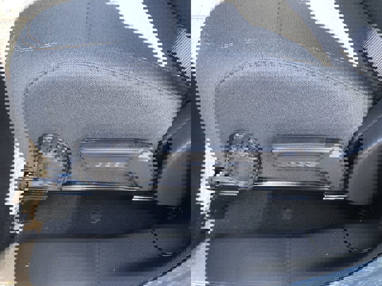 New 2026 Jeep Wrangler Sahara w/ Technology Group image 14