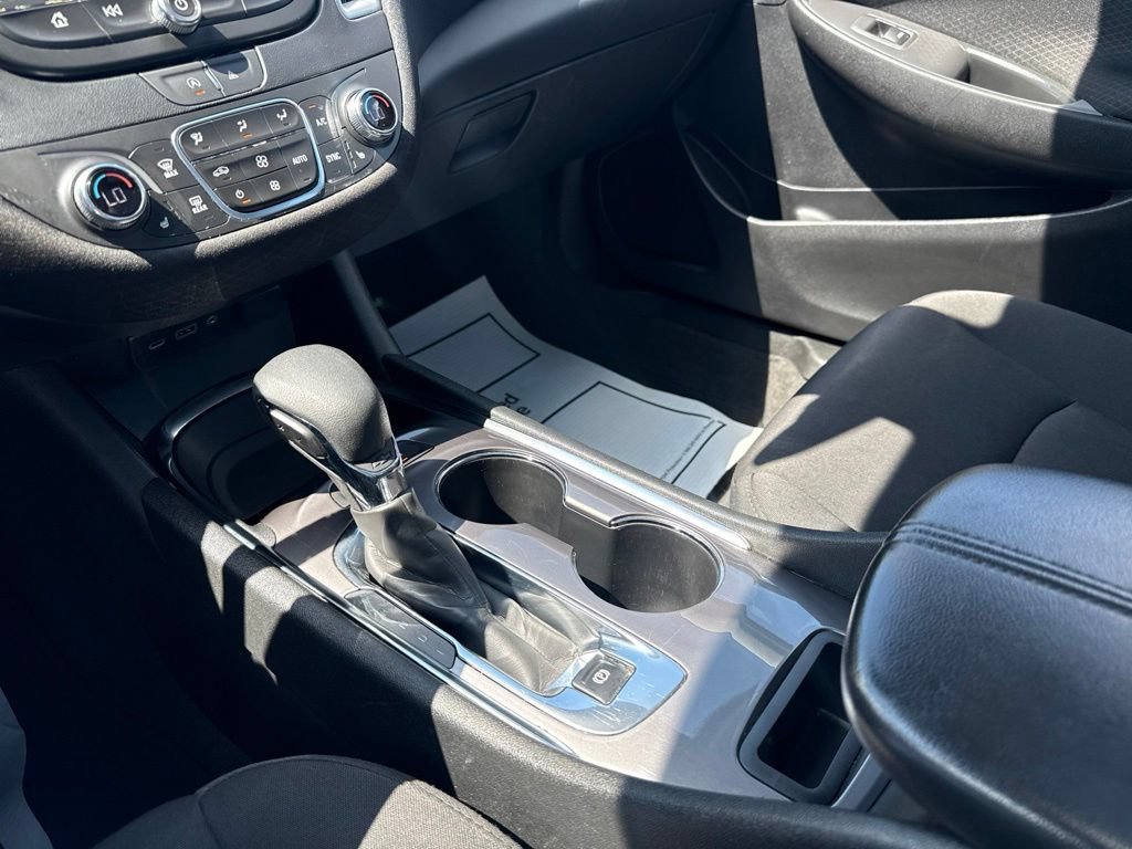 Used 2024 Chevrolet Malibu LT FWD image 19