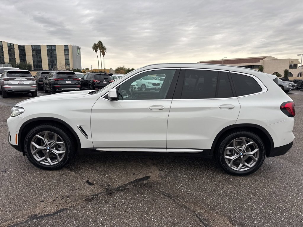 Used 2024 BMW X3 sDrive30i w/ Convenience Package image 4