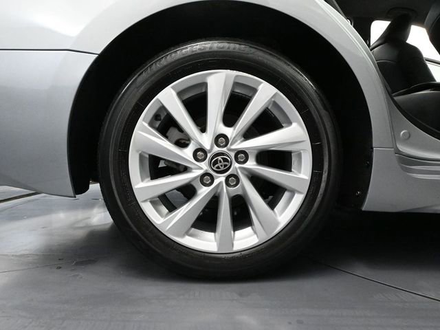 Used 2024 Toyota Camry SE image 13