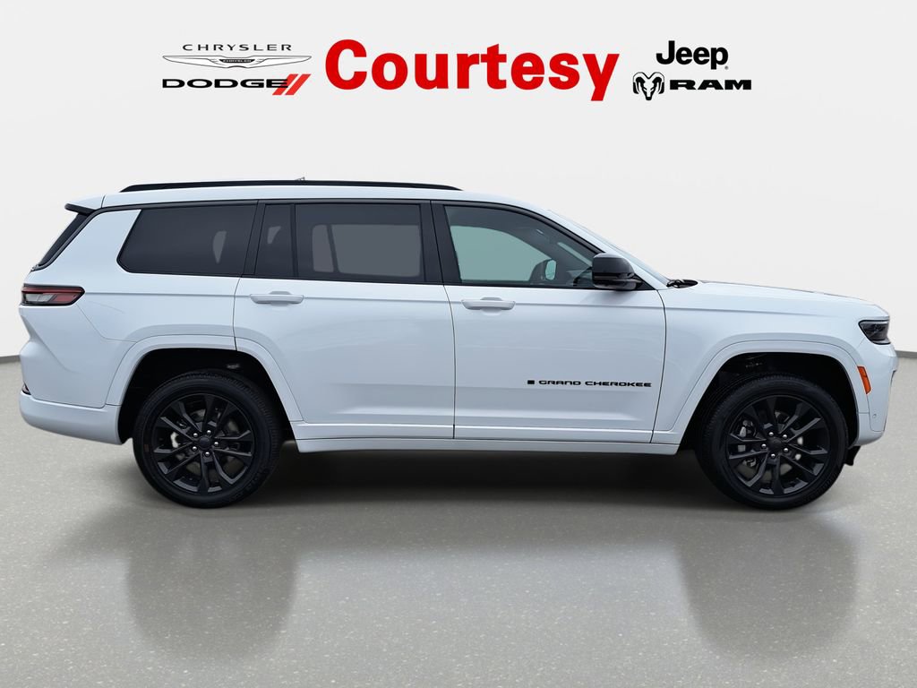 New 2026 Jeep Grand Cherokee L Limited image 2