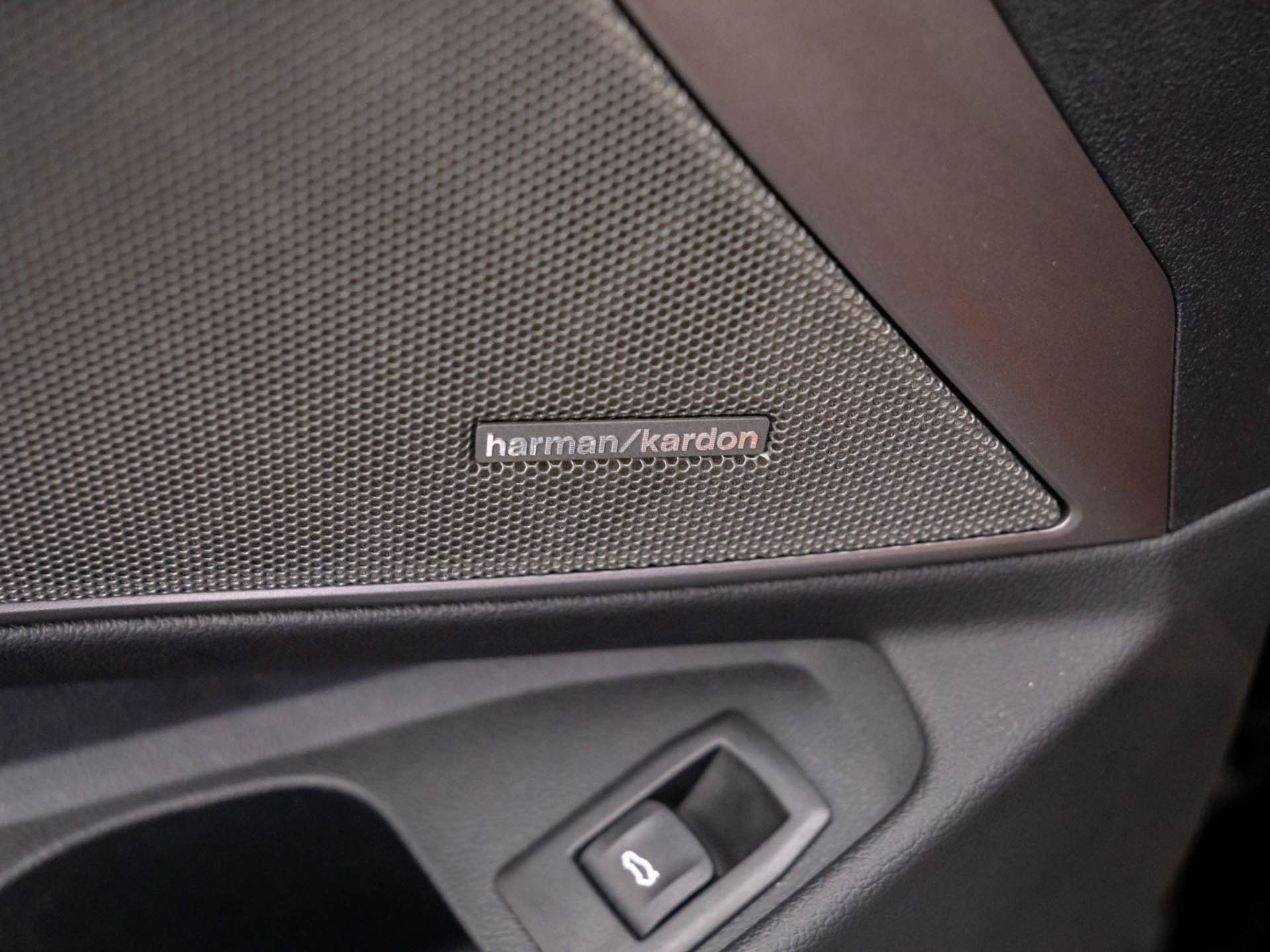 Used 2022 BMW M3 Competition w/ Executive Package image 18