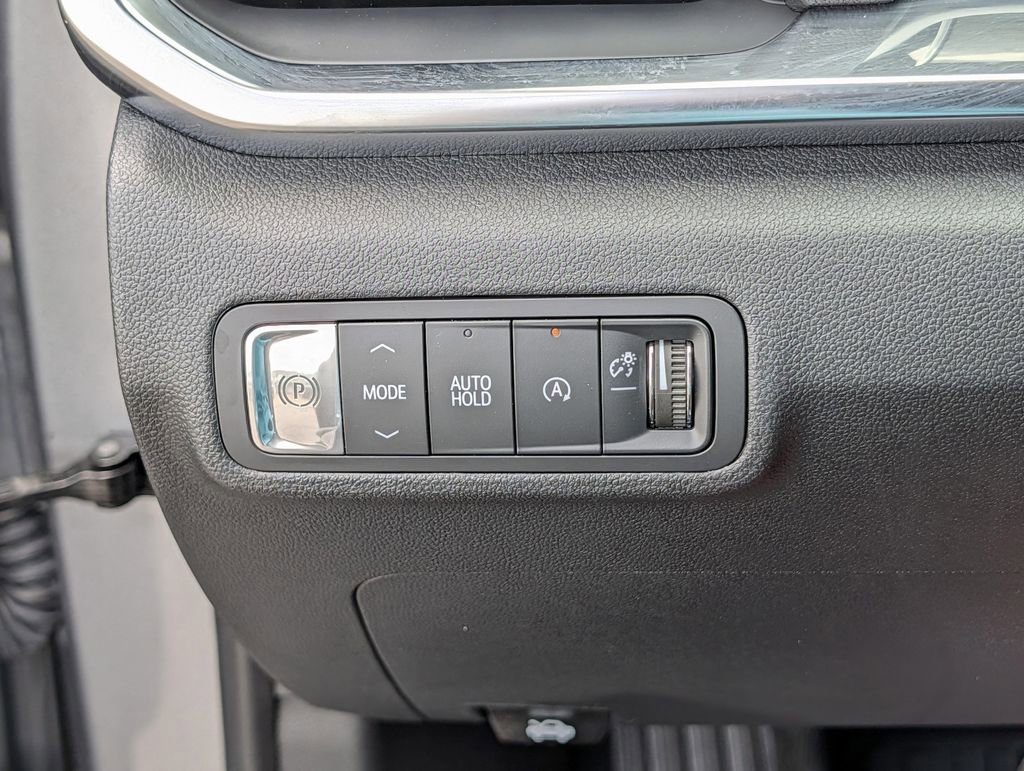 Used 2026 GMC Terrain Elevation w/ Technology Package II FWD image 22