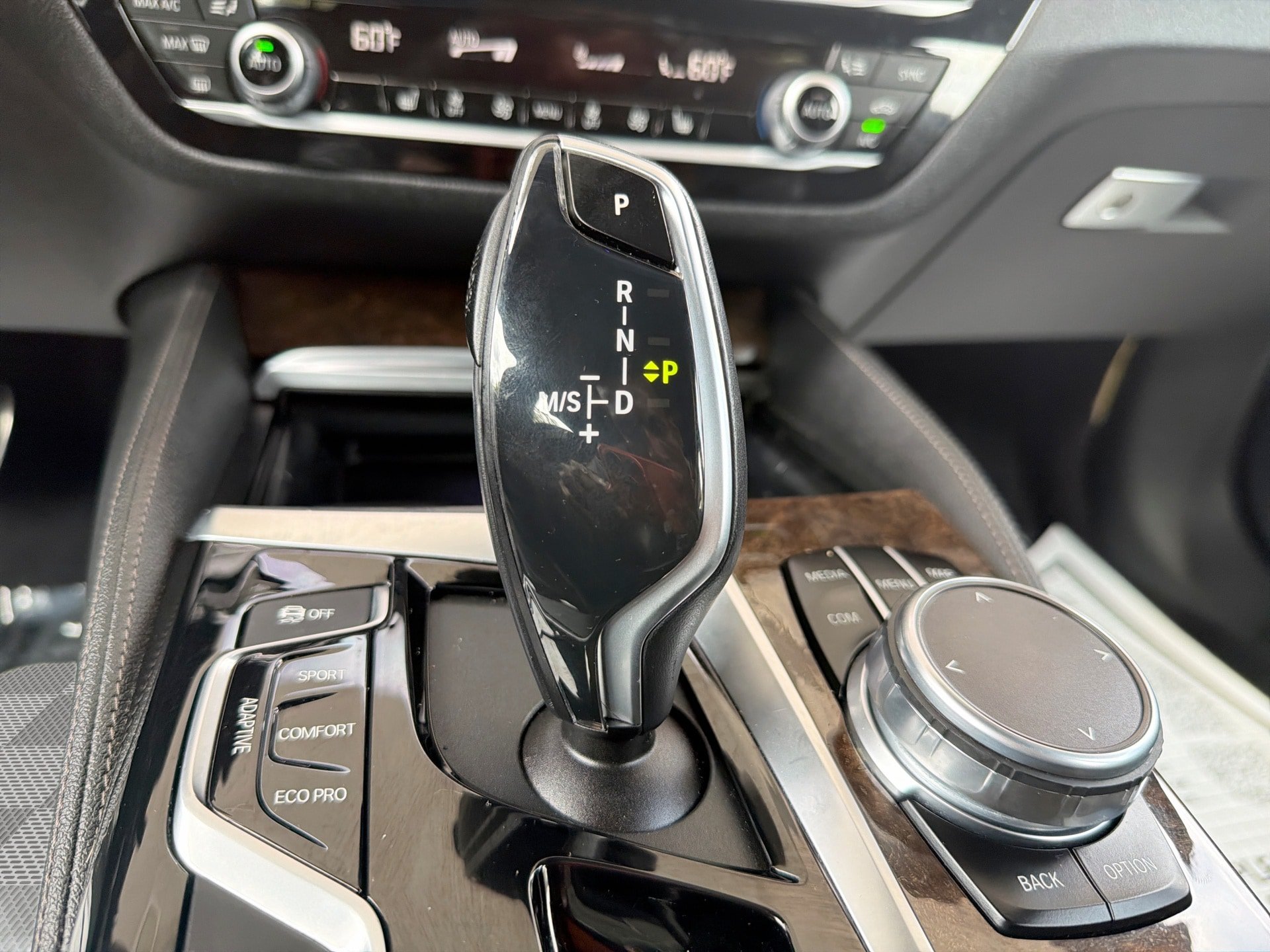 Used 2019 BMW 540i xDrive w/ M Sport Package AWD/4WD image 23