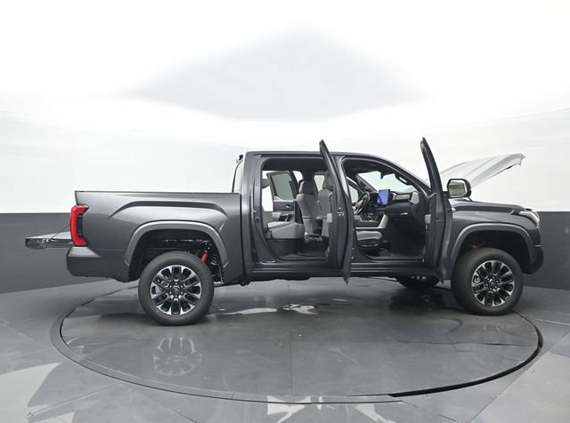 New 2026 Toyota Tundra Limited AWD/4WD image 31