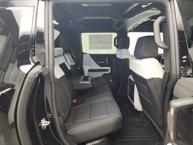 New 2025 GMC Hummer EV 3X w/ LPO, Dark Essentials Package AWD/4WD image 24