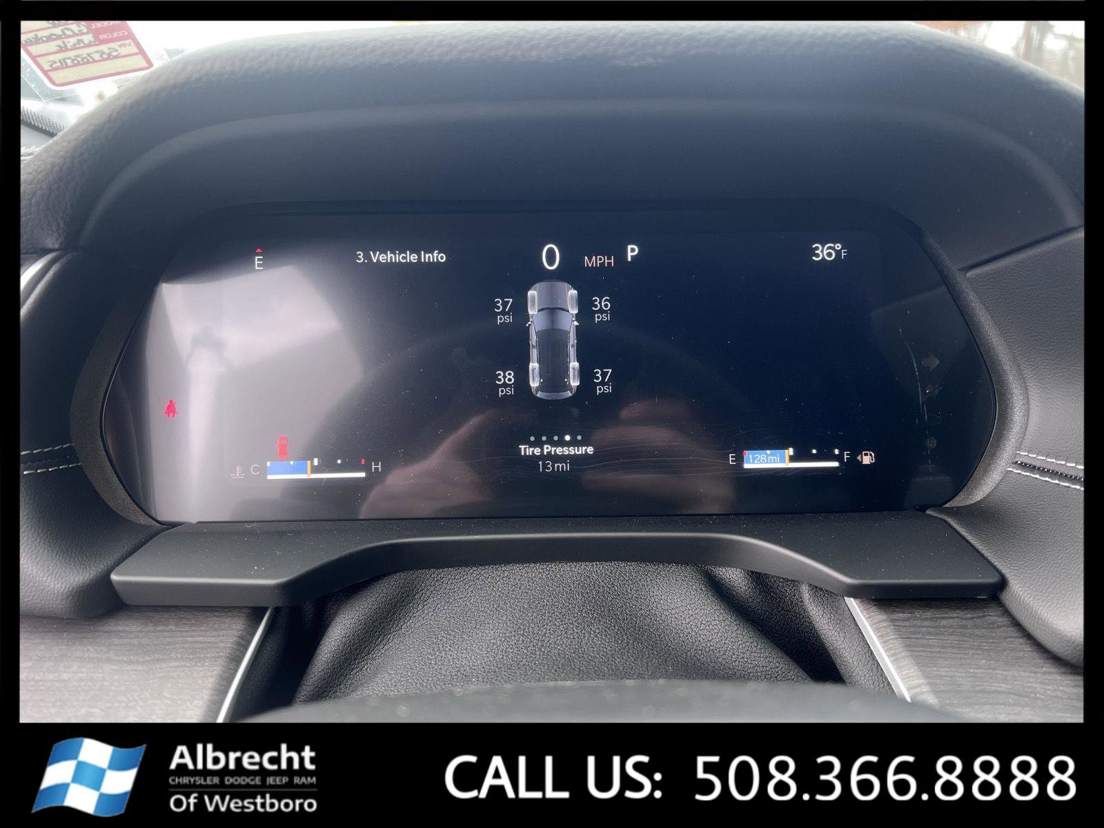 New 2025 Jeep Grand Cherokee Limited image 22