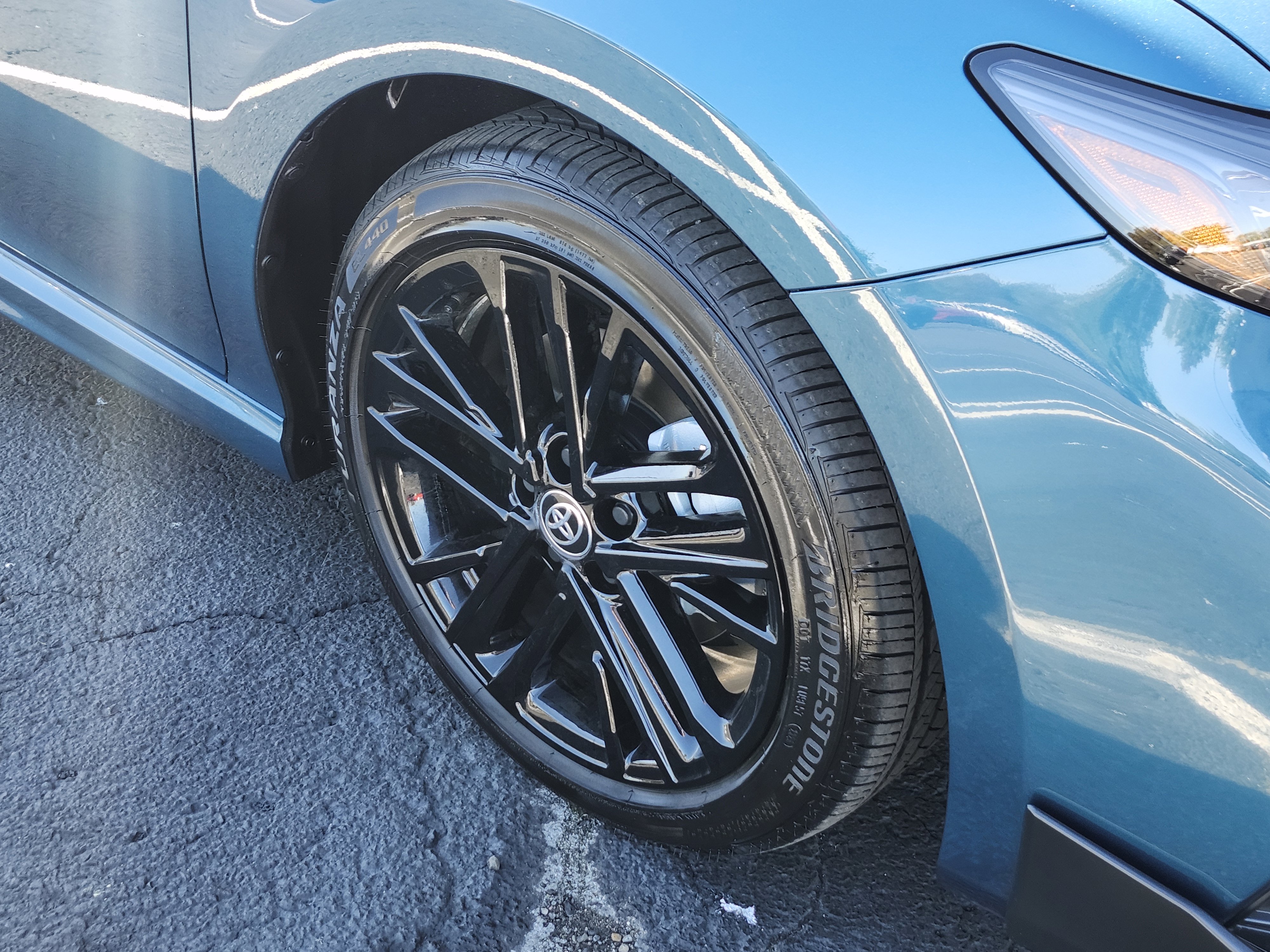 Used 2025 Toyota Camry LE image 36