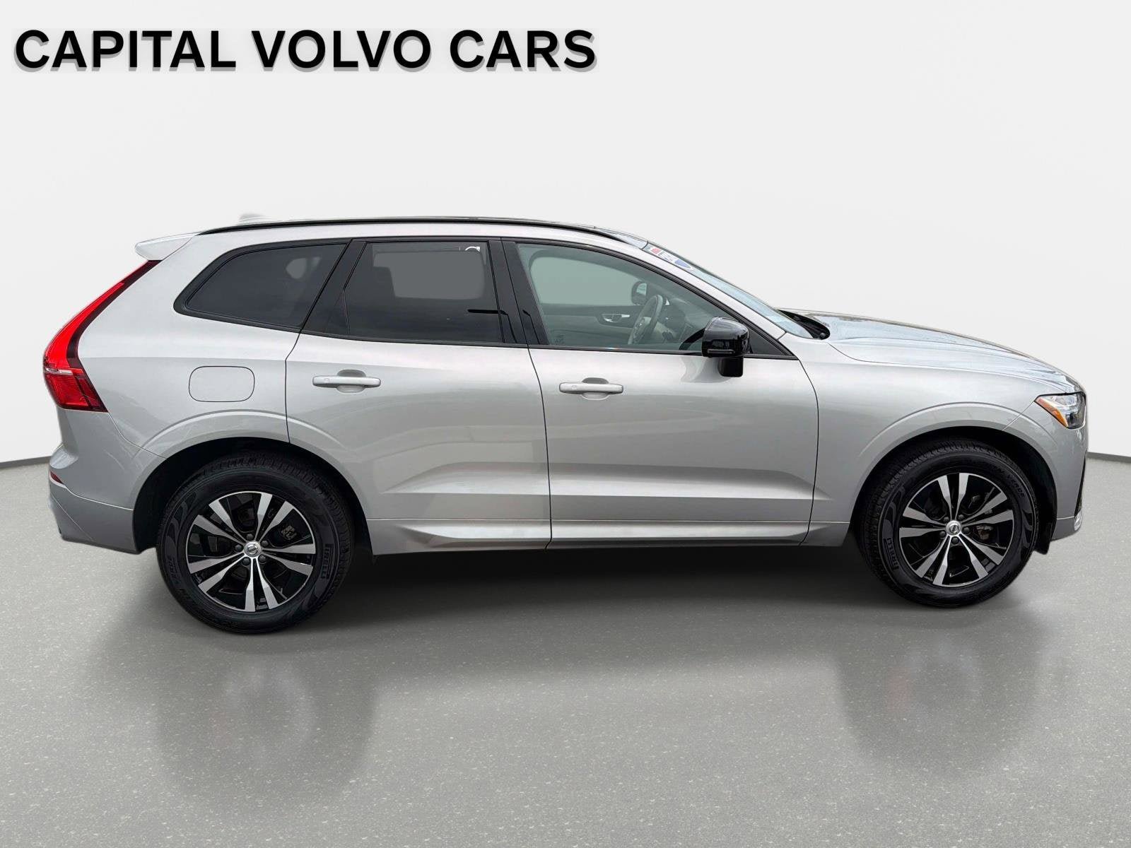 Certified 2024 Volvo XC60 B5 Core w/ Protection Package Premier AWD/4WD image 4