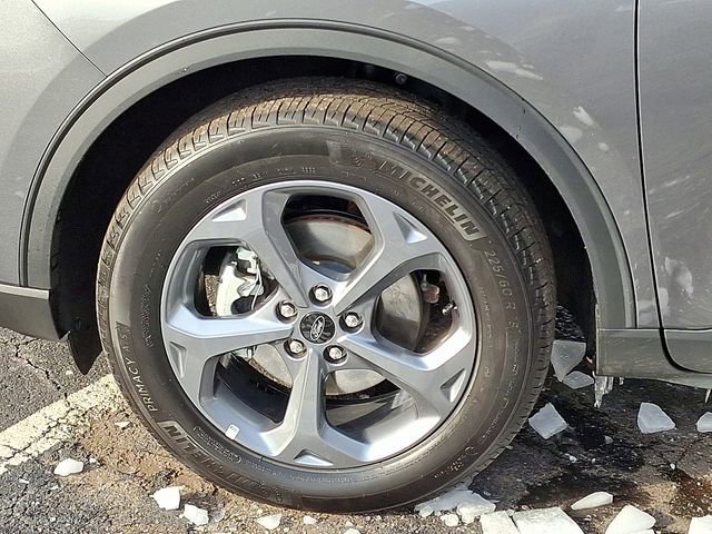 Used 2025 Ford Escape ST-Line Select image 29