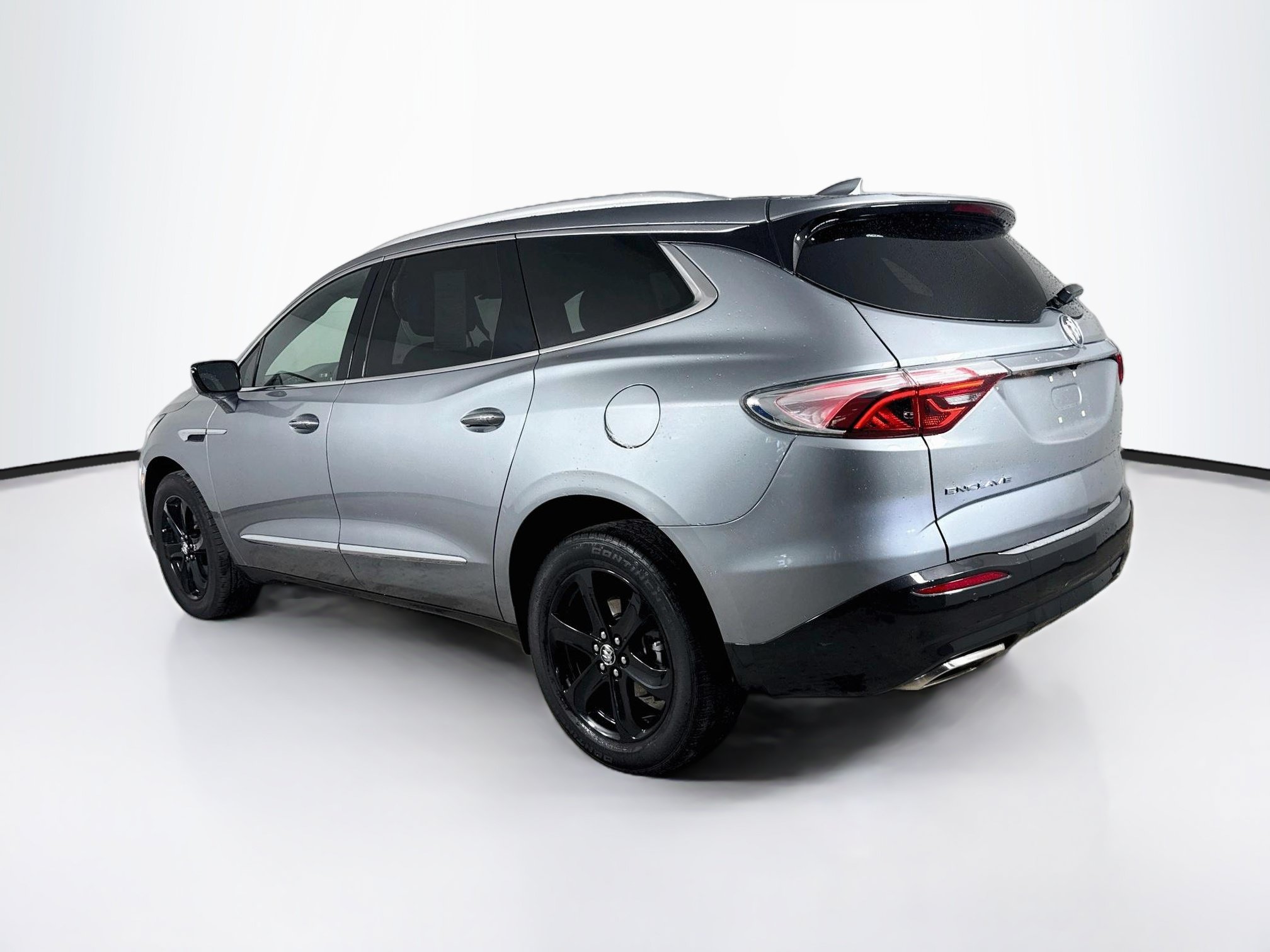 Used 2023 Buick Enclave Essence w/ Experience Buick Package FWD image 31
