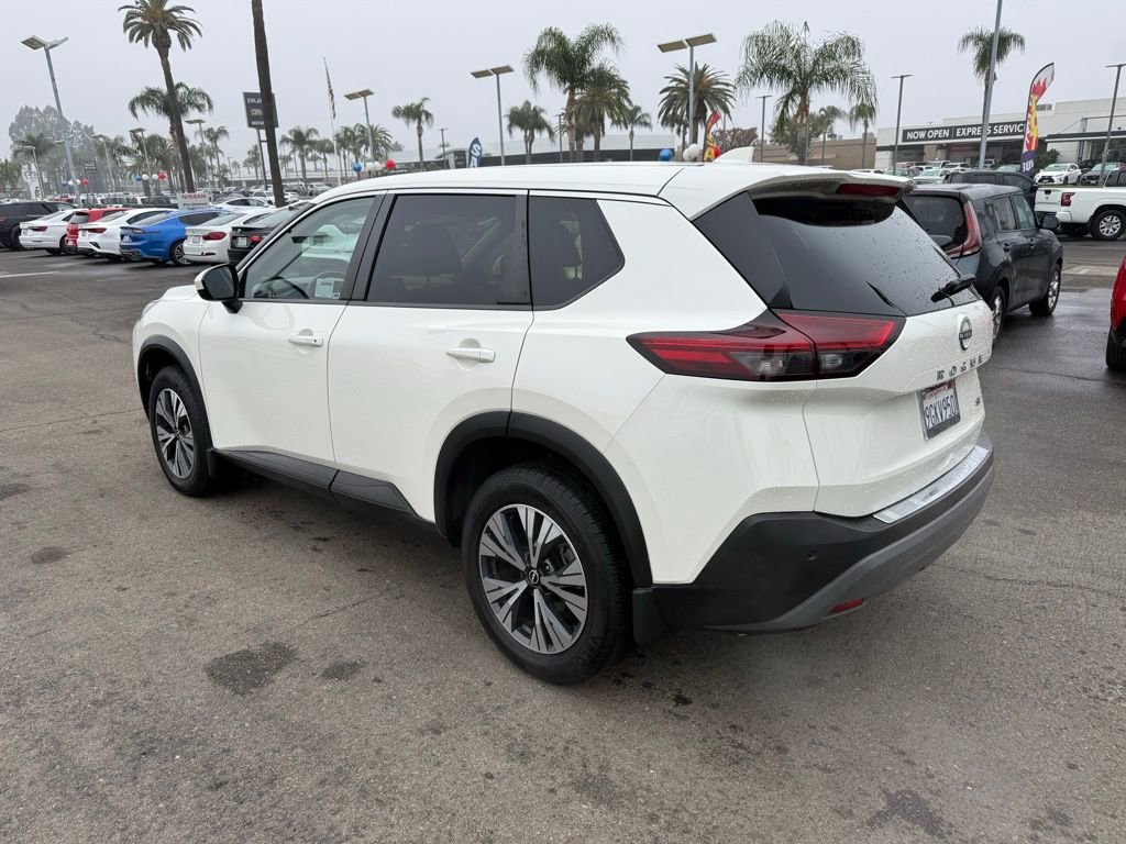 Certified 2023 Nissan Rogue SV image 4