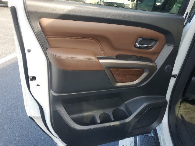 Used 2023 Nissan Titan Platinum Reserve w/ Moonroof Package AWD/4WD image 7