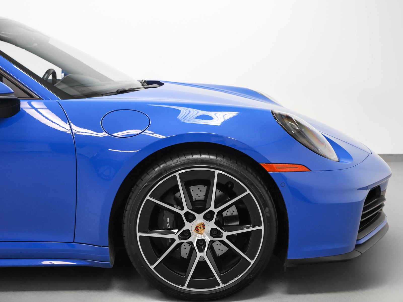 Certified 2025 Porsche 911 Carrera image 14