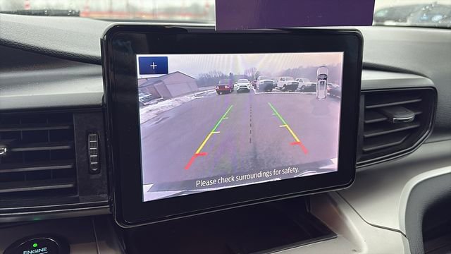 Used 2021 Ford Explorer XLT image 13