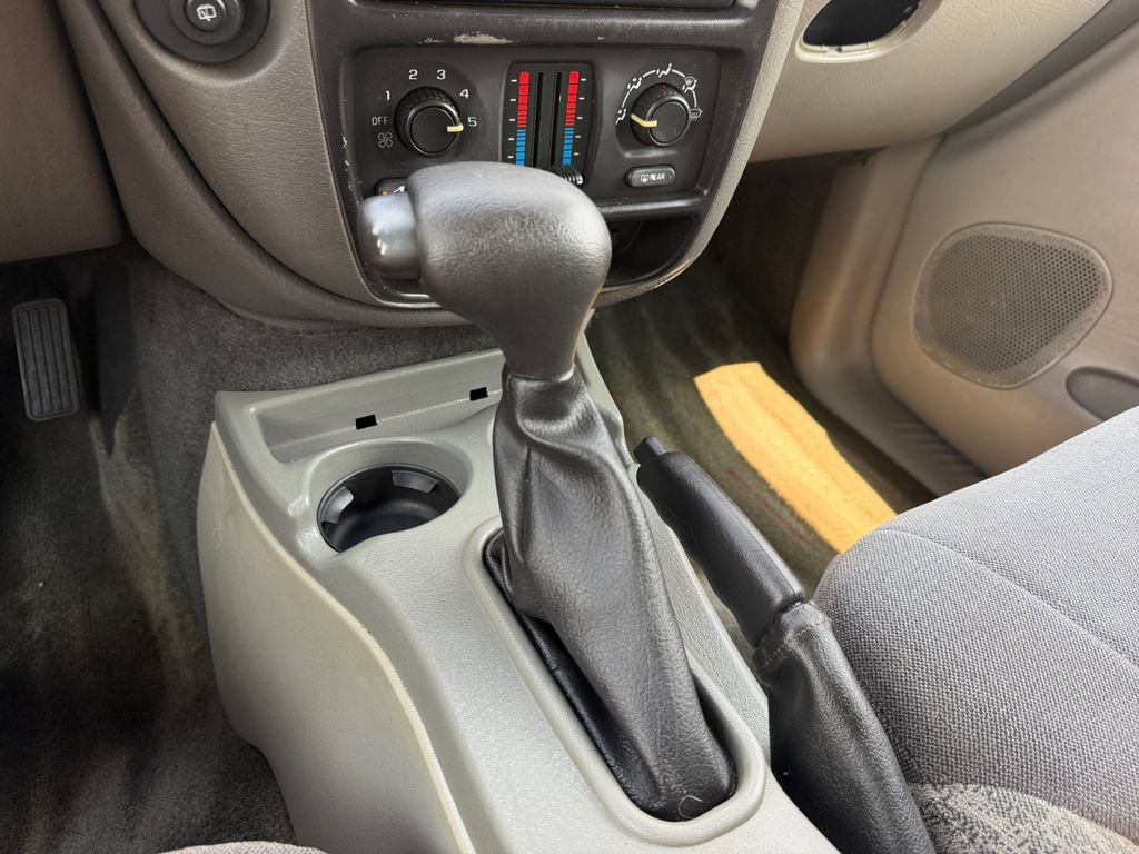 Used 2003 Chevrolet TrailBlazer LS w/ Preferred Equipment Group AWD/4WD image 23