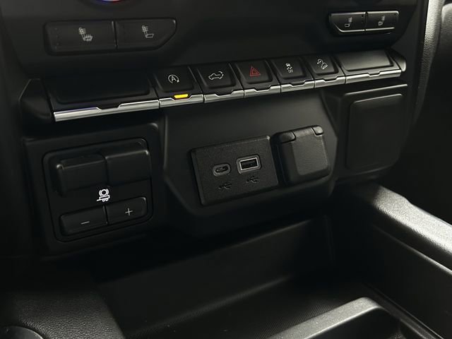 Used 2020 GMC Sierra 1500 Elevation w/ Elevation Value Package AWD/4WD image 21