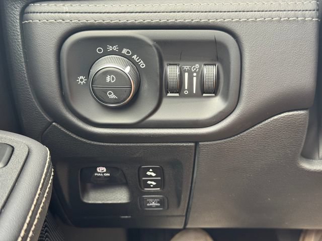 New 2027 RAM 1500 Limited AWD/4WD image 25