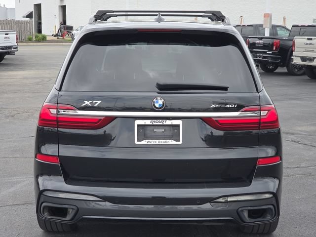 Used 2020 BMW X7 xDrive40i w/ M Sport Package AWD/4WD image 25