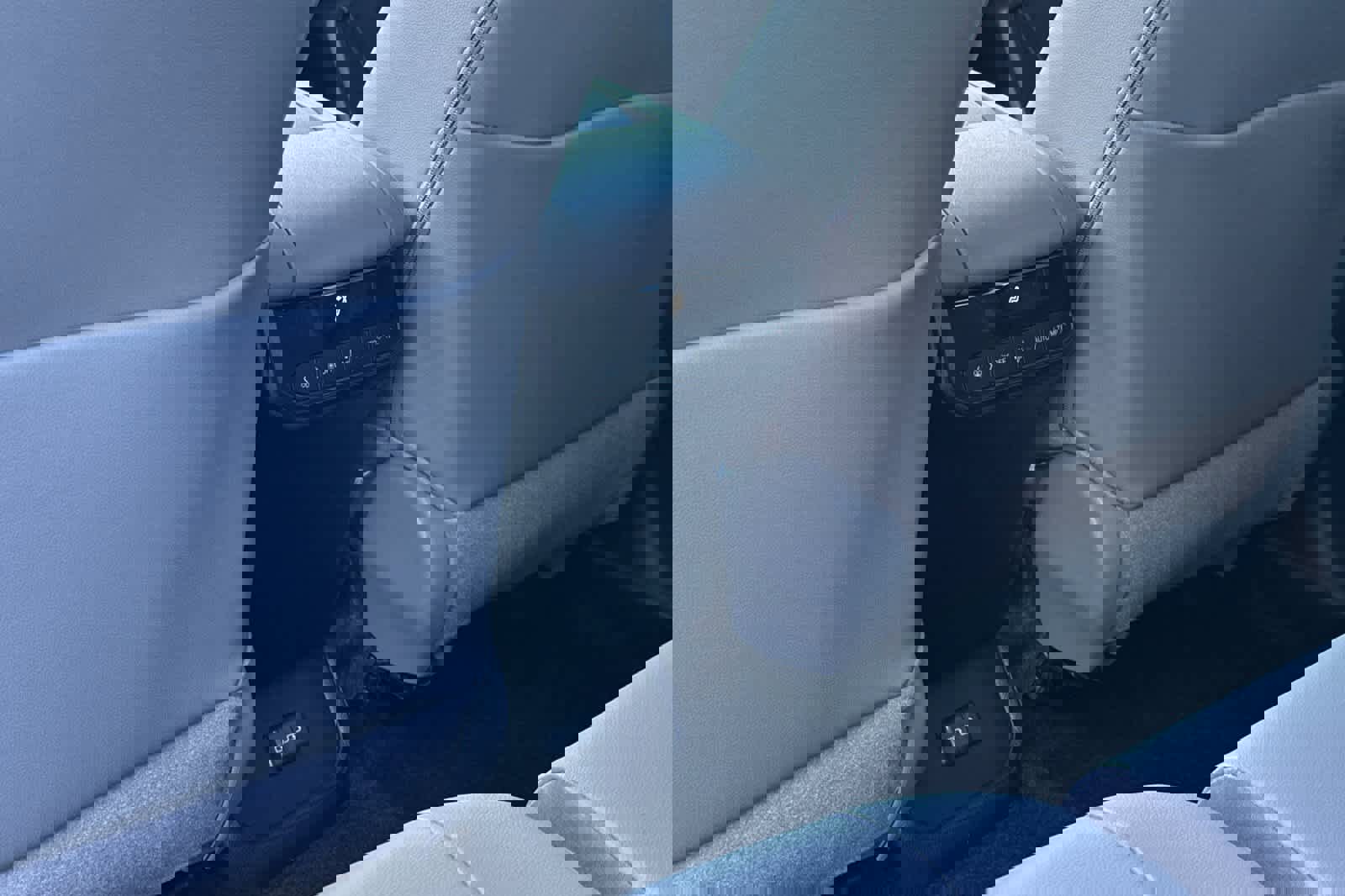 New 2026 Toyota Highlander XLE image 14