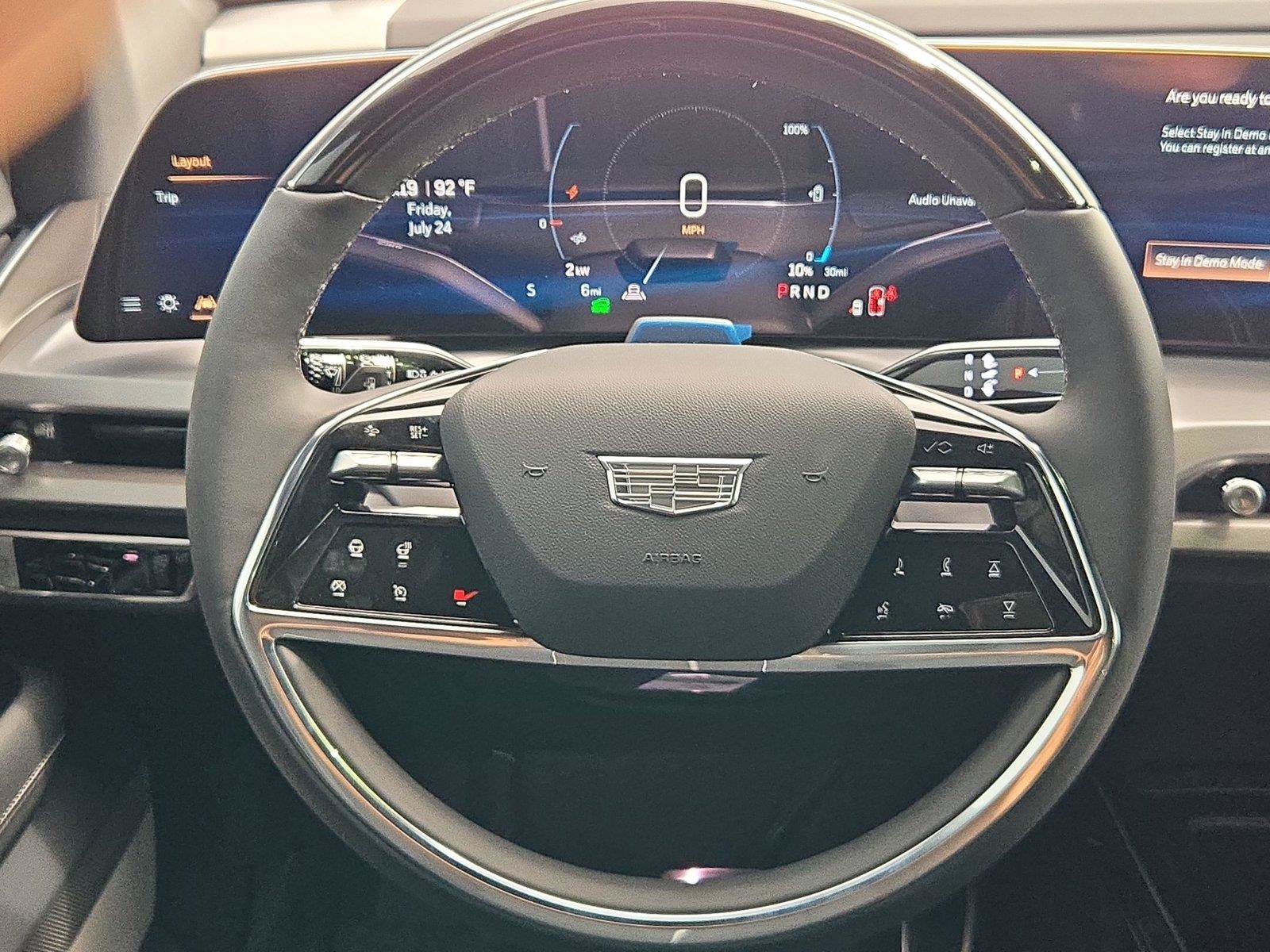 New 2027 Cadillac Vistiq Sport w/ LPO, Floor Liner Package AWD/4WD image 15