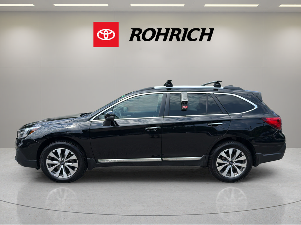 Used 2018 Subaru Outback 2.5i Touring w/ Popular Package #3 AWD/4WD image 9