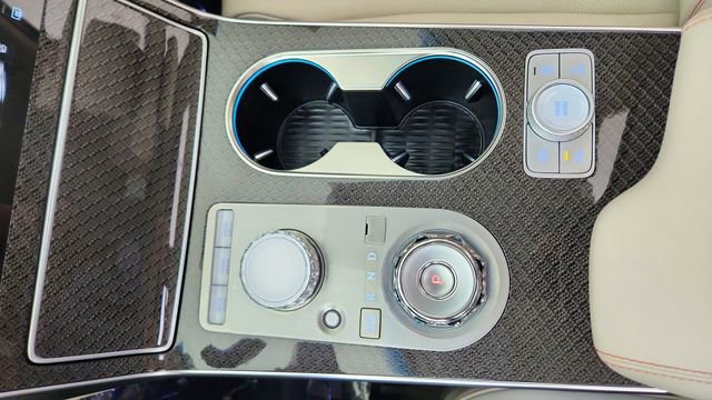 Used 2025 Genesis GV80 3.5T e-SC image 52