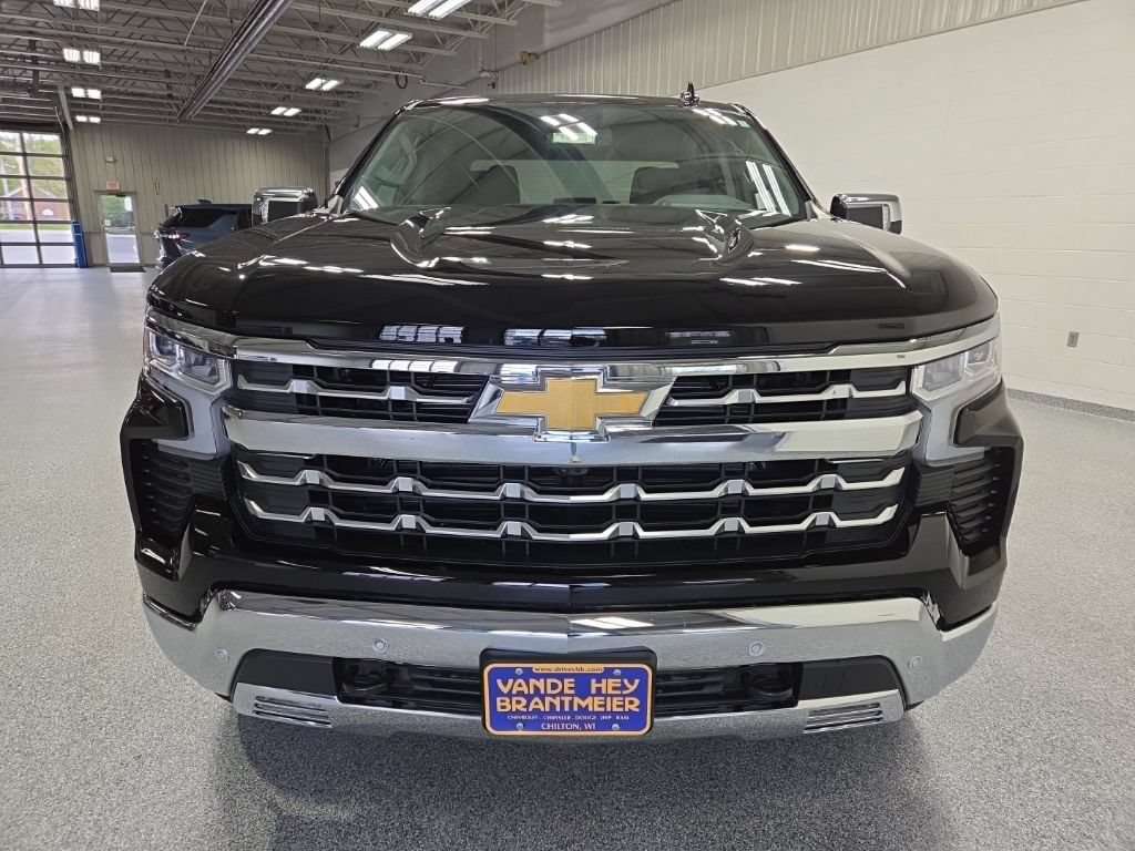 New 2026 Chevrolet Silverado 1500 LTZ AWD/4WD image 2