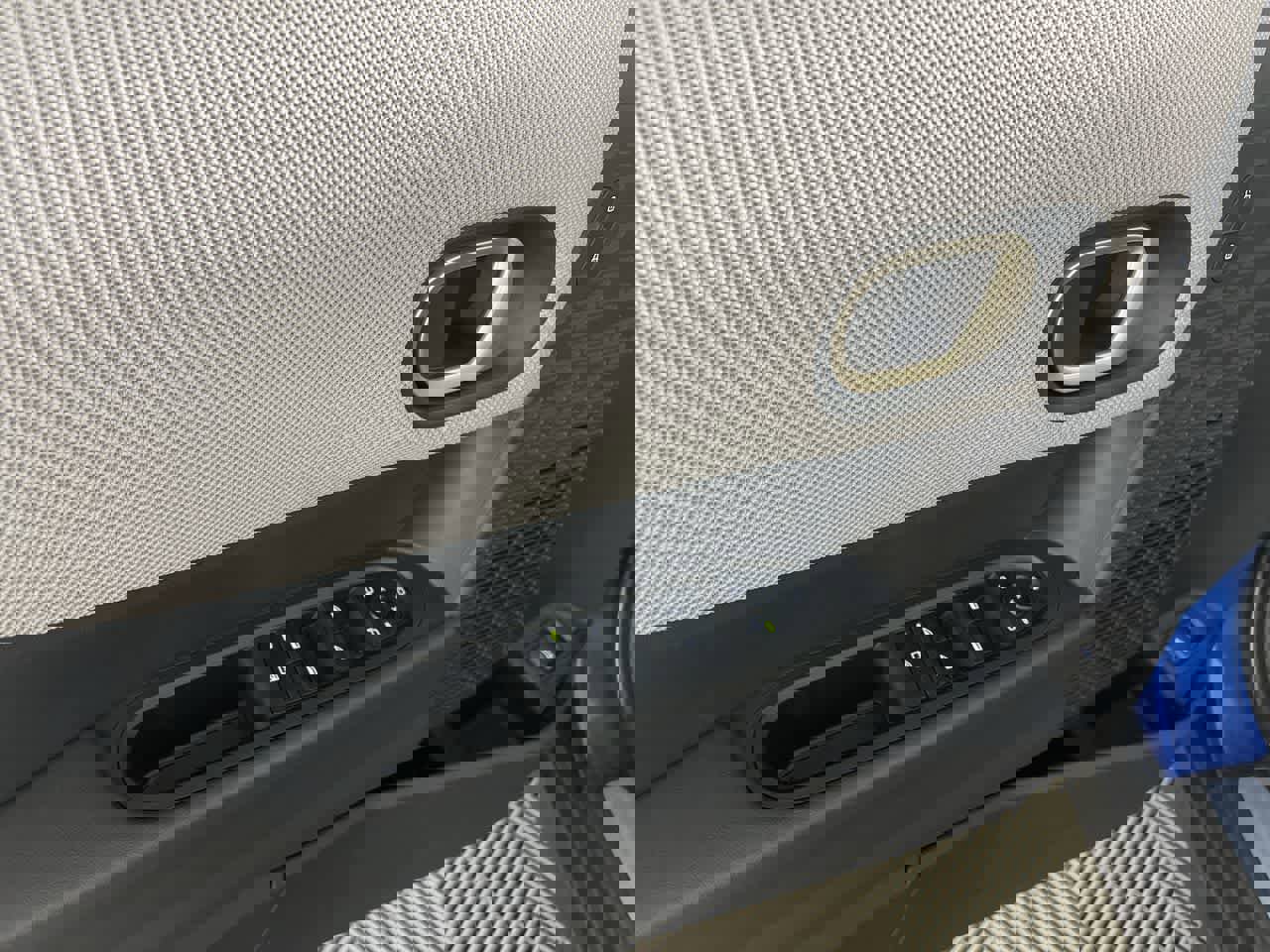 Certified 2025 MINI Cooper S image 11